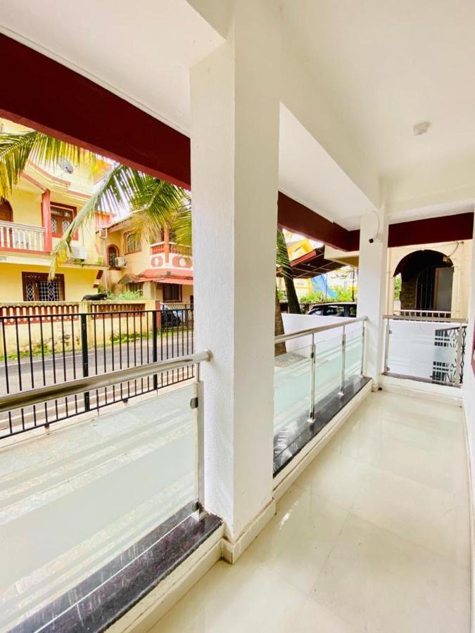 ホテル Prabhuvihar Residency ポーボリム エクステリア 写真
